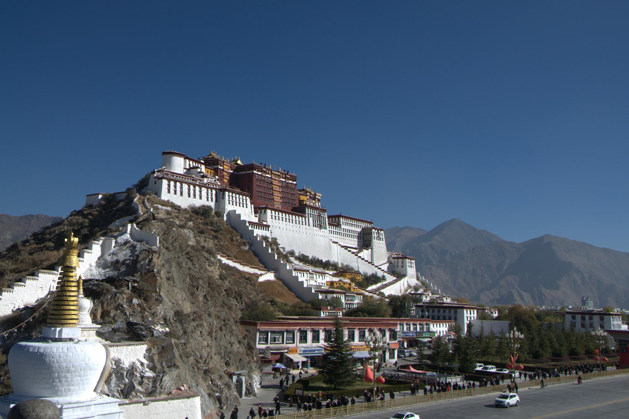 神秘西藏，天空之城的秘境召唤🌿🌼