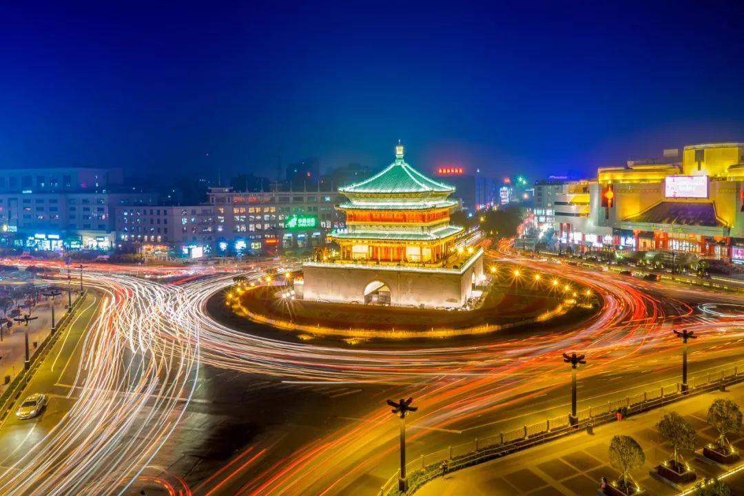 陕西古城墙下的时光印记